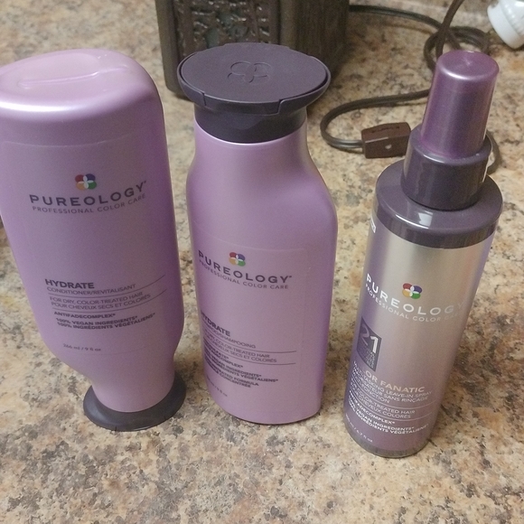 Pureology Hydrate Conditioner, Shampoo, Leave In Spray Set - Picture 4 of 4